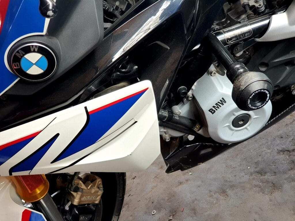 Second image of BMW ACCESSORIES INDIA G310R G310GS FRAME SLIDER MADE IN INDIA