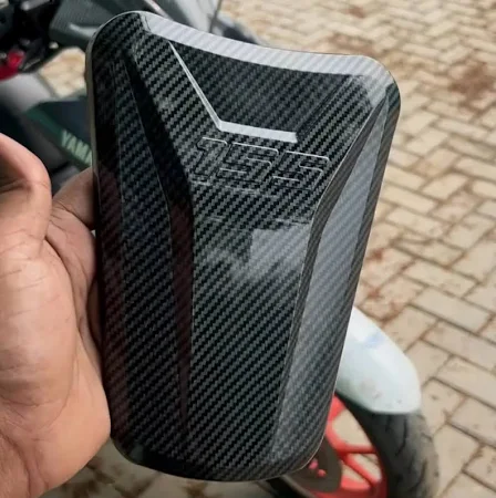 Second image of Carbon dip oil tank cover for Aerox 155