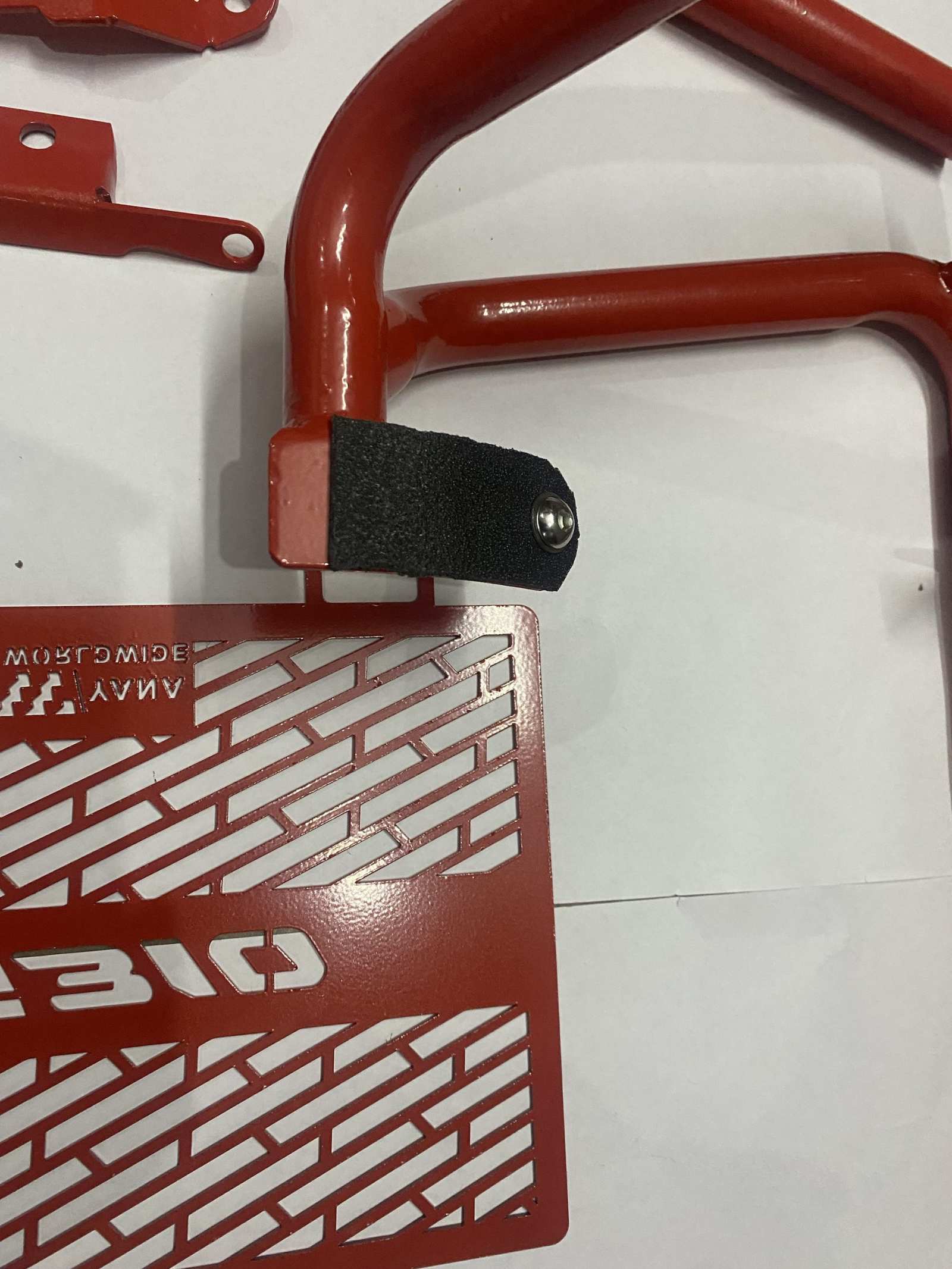 Second image of GUARD ALPHA KIT (RED) FOR 310 GS