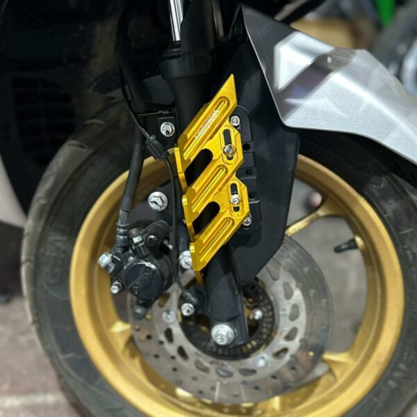 Second image of New generation shocker protector universal fit